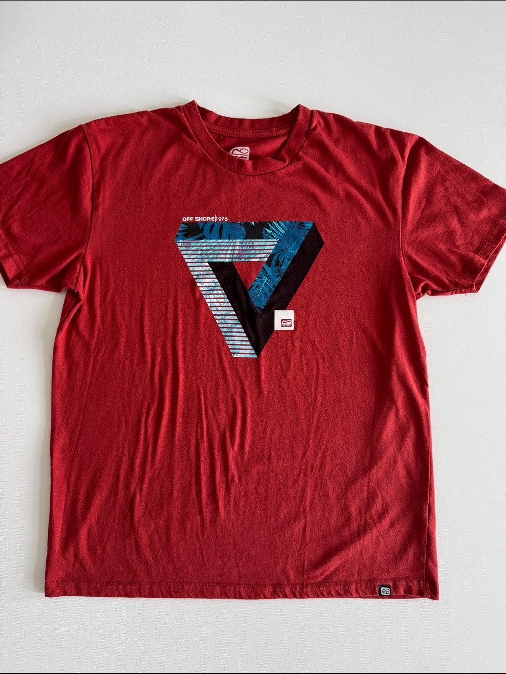 Men's Red Graphic Short Sleeve Tee with Tropical Triangle Print
